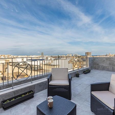 Terrace View-Stylish Two Bedrooms Fully Ac-Wifi Penthouse Мсида Екстериор снимка
