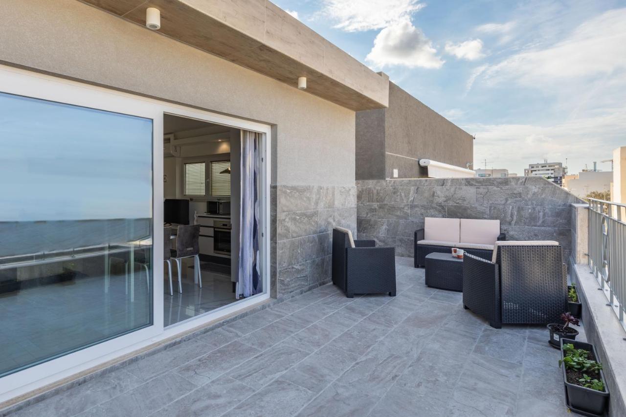 Terrace View-Stylish Two Bedrooms Fully Ac-Wifi Penthouse Мсида Екстериор снимка