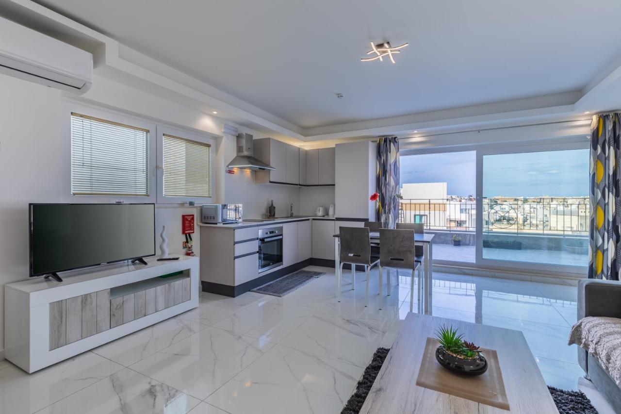 Terrace View-Stylish Two Bedrooms Fully Ac-Wifi Penthouse Мсида Екстериор снимка
