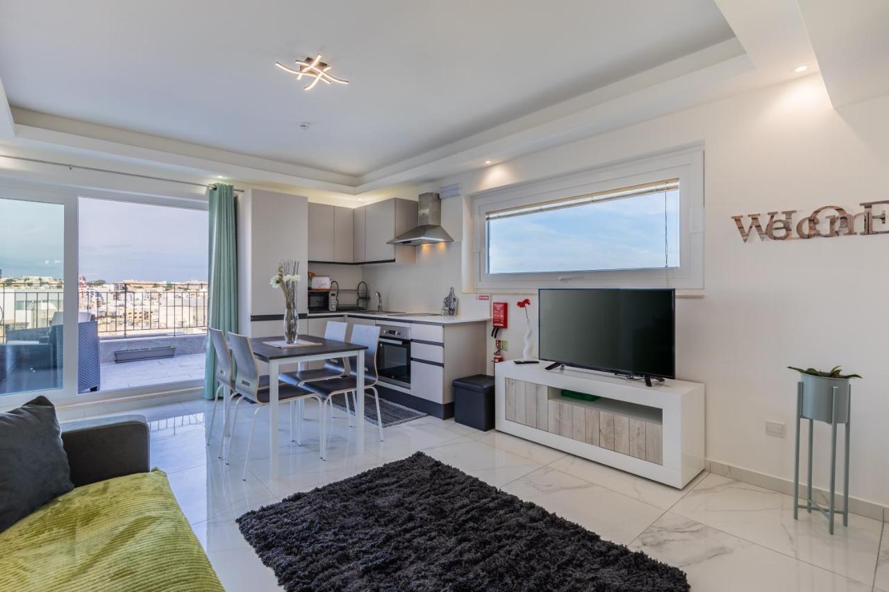 Terrace View-Stylish Two Bedrooms Fully Ac-Wifi Penthouse Мсида Екстериор снимка